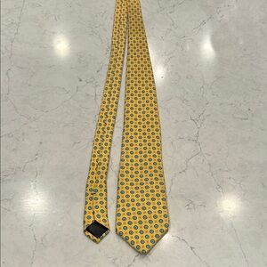 Brooks Brothers Yellow Tie with Blue Circles
